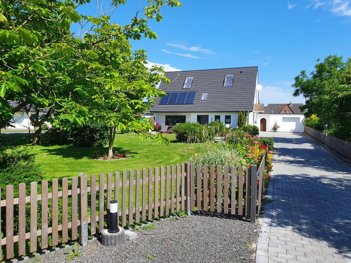 Ferienhaus Meerblick 佩尔沃姆 外观 照片